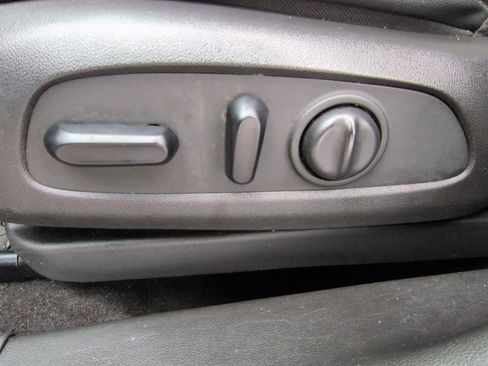 Used 2022 Buick Encore GX Select w/ Sport Touring Package image 17