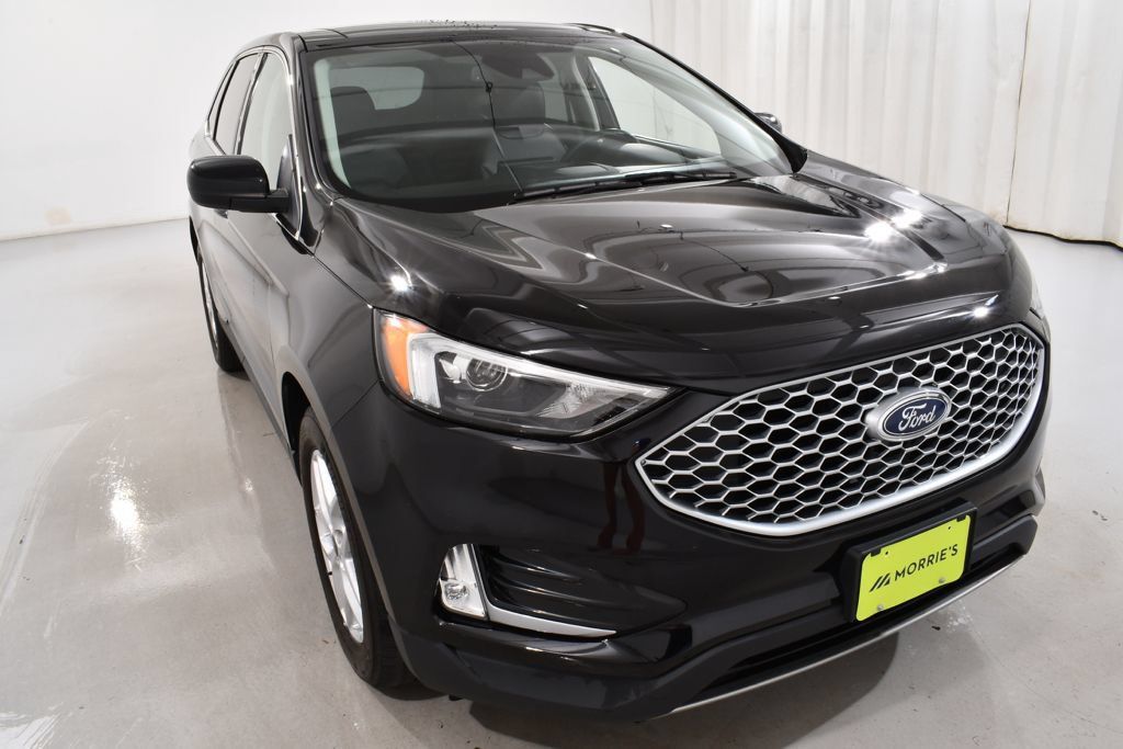 Used 2023 Ford Edge SEL w/ Convenience Package AWD/4WD image 4
