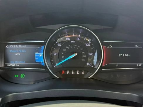 Used 2018 Ford Explorer XLT w/ Equipment Group 202A AWD/4WD image 20