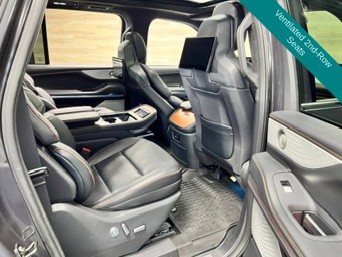 Used 2025 Lincoln Navigator L Black Label AWD/4WD image 15