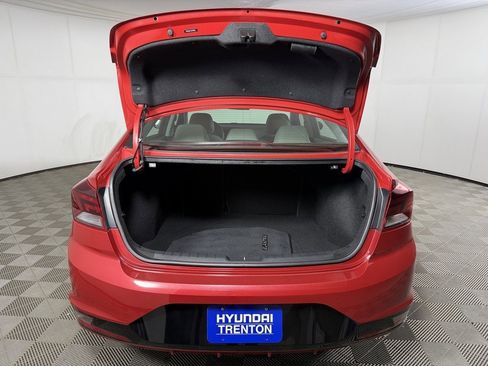 Used 2020 Hyundai Elantra SEL image 13