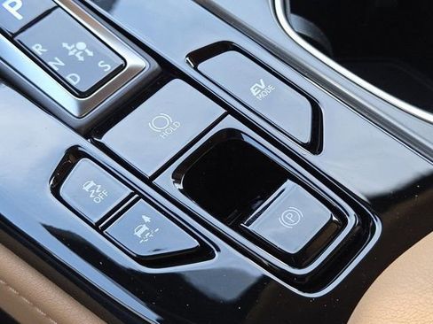 New 2026 Lexus NX 350 AWD image 17