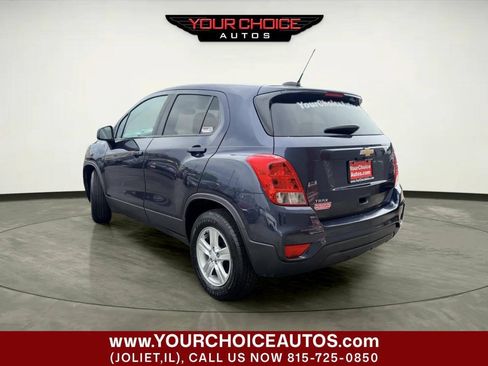 Used 2019 Chevrolet Trax LS w/ Tint and Cruise Package FWD image 3