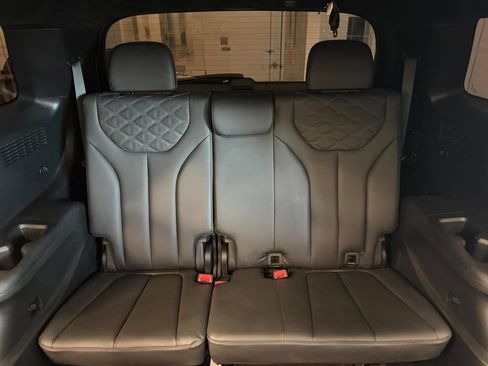 Used 2022 Hyundai Palisade Calligraphy FWD image 39