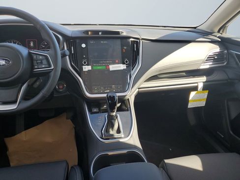 New 2025 Subaru Outback Limited image 11