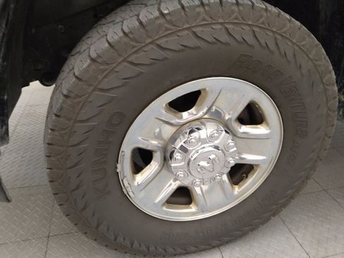 Used 2021 RAM 2500 Tradesman AWD/4WD image 31