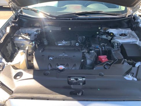 Used 2017 Mitsubishi Outlander Sport ES FWD image 21