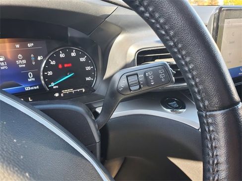 Certified 2022 Ford Explorer XLT w/ Equipment Group 202A image 16