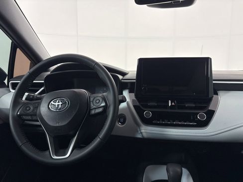 Used 2025 Toyota Corolla SE image 21
