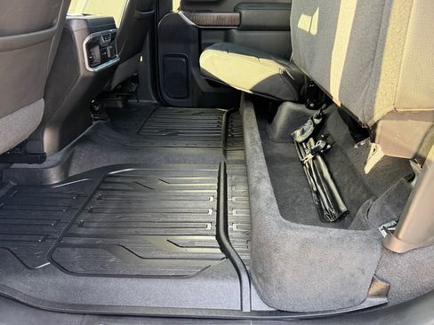 Used 2020 GMC Sierra 2500 Denali w/ Denali Ultimate Package image 24