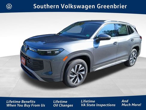 New 2025 Volkswagen Tiguan S image 1