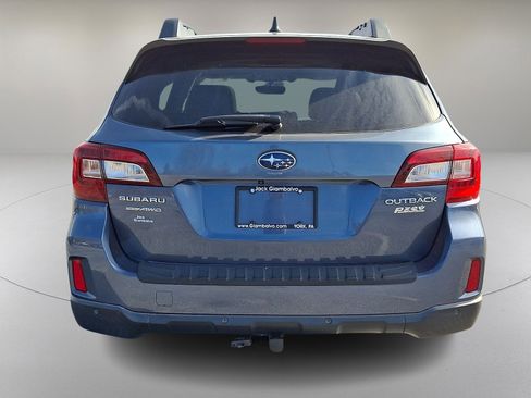 Used 2017 Subaru Outback 2.5i Limited image 9