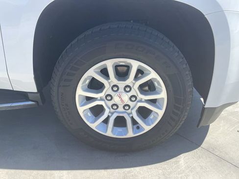 Used 2019 GMC Yukon SLT RWD image 33