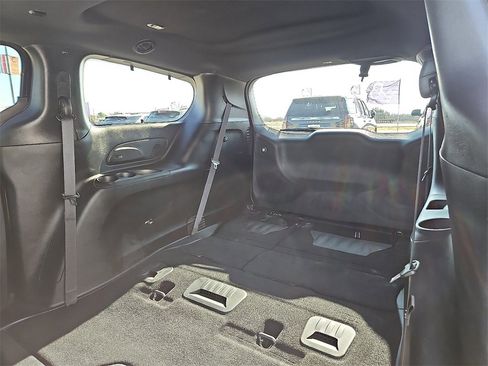 Certified 2024 Chrysler Pacifica Limited w/ S Appearance Package image 18