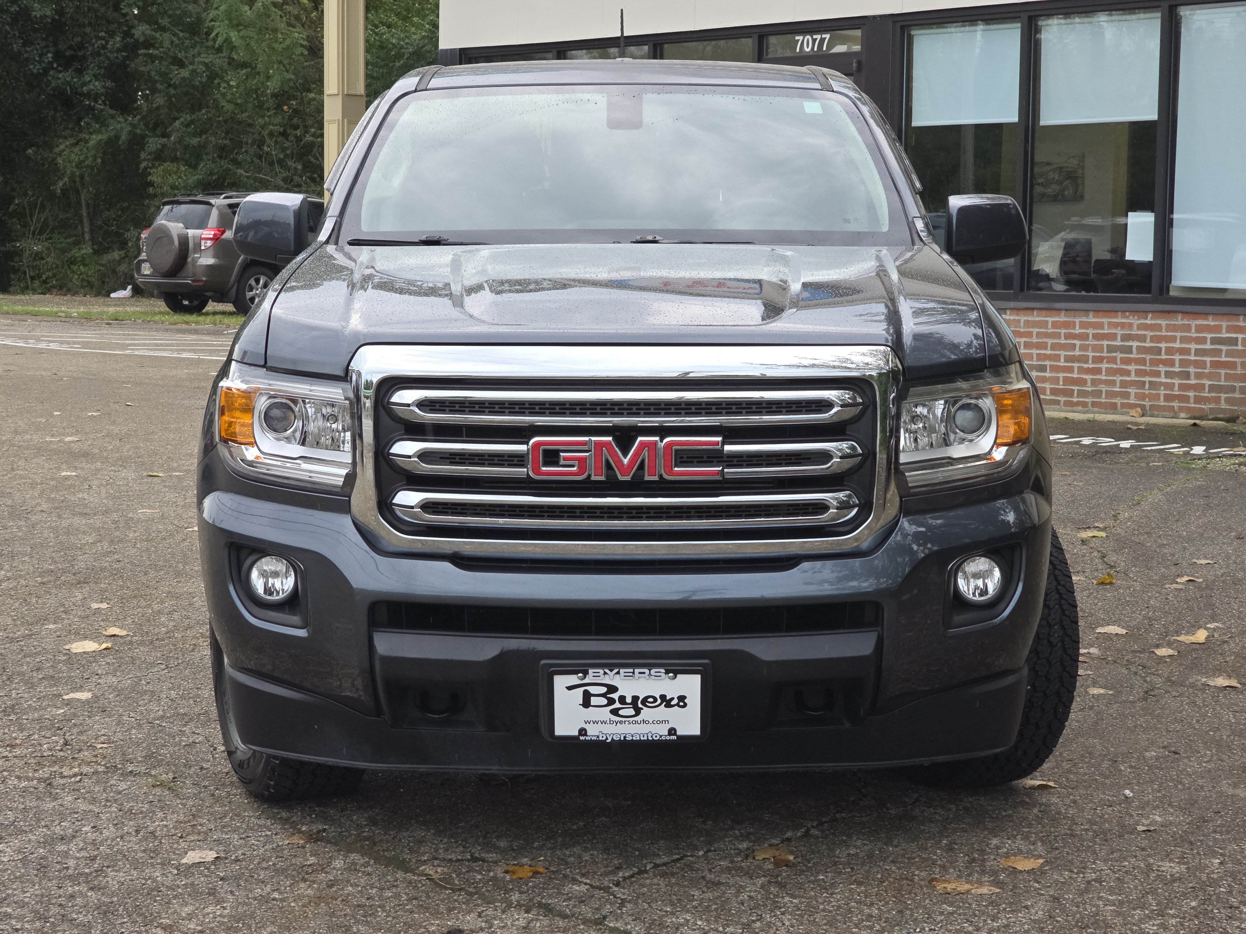 Used 2016 GMC Canyon SLE w/ SLE Convenience Package AWD/4WD image 2