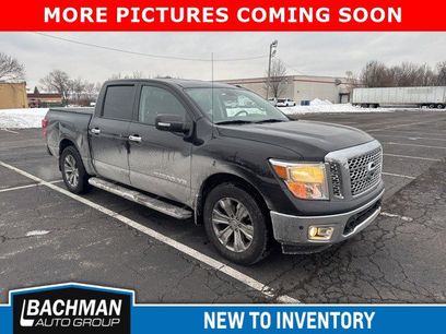 Used 2018 Nissan Titan SV w/ SV Convenience Package