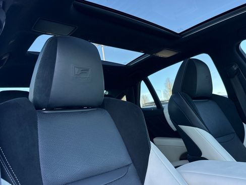 Used 2023 Lexus LS 500 F Sport image 16