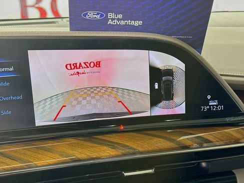 Used 2021 Cadillac Escalade ESV Sport Platinum image 17