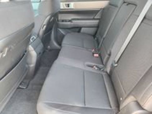 Used 2026 Hyundai Santa Fe SE FWD image 8