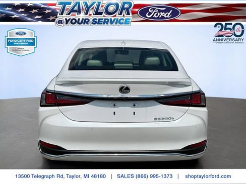 Used 2024 Lexus ES 300h w/ Premium Package FWD image 4