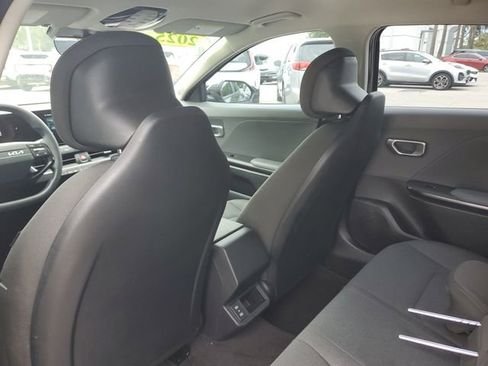 Certified 2025 Kia K4 FWD image 10