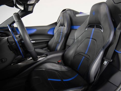 Certified 2022 Ferrari SF90 Spider AWD/4WD image 34