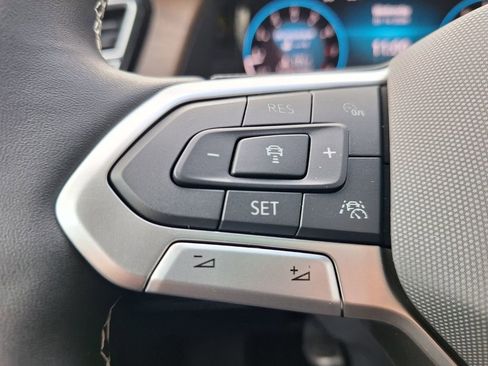 New 2026 Volkswagen Atlas SE image 13