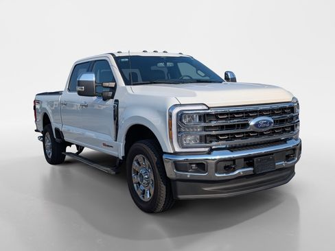 Used 2025 Ford F250 King Ranch w/ Chrome Package AWD/4WD image 2