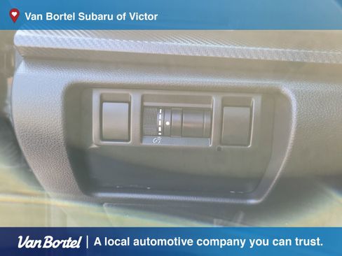 Used 2024 Subaru Crosstrek 2.5i Sport image 16