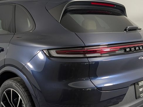 New 2026 Porsche Cayenne AWD/4WD image 16