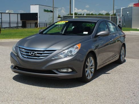 Used 2012 Hyundai Sonata SE FWD image 14