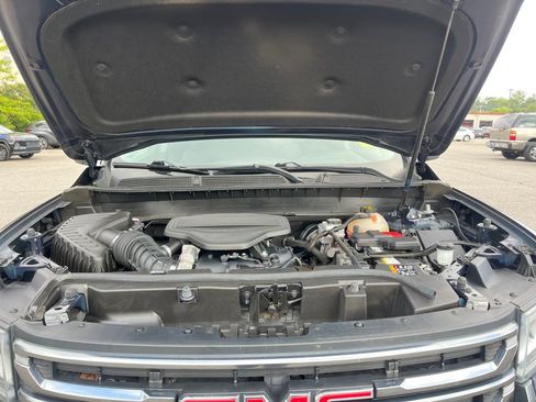 Used 2022 GMC Acadia AT4 w/ Technology Package AWD/4WD image 16