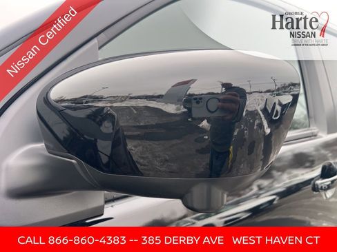 Used 2025 Nissan Frontier PRO-4X w/ Pro Convenience Package image 12