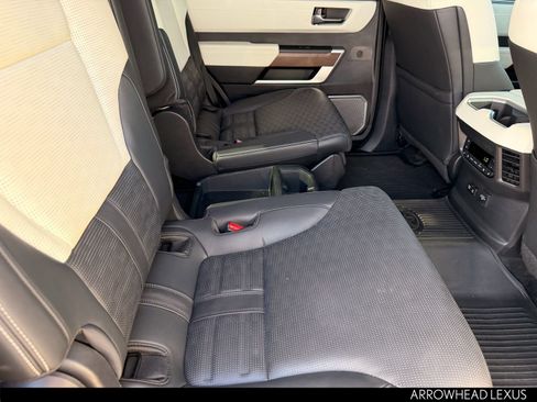 Used 2024 Toyota Sequoia Capstone image 13