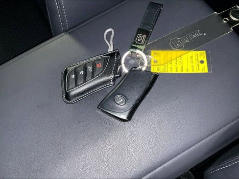 Used 2024 Lexus GX 550 image 14