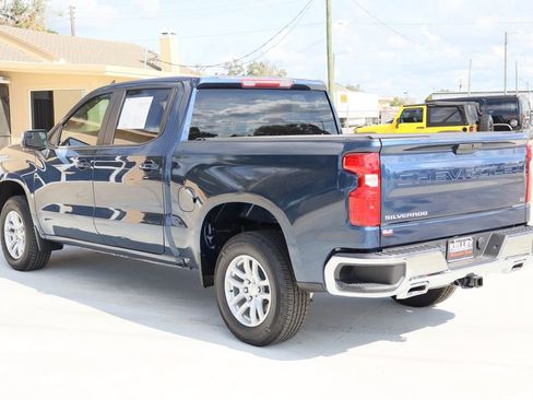 Used 2022 Chevrolet Silverado 1500 LT w/ Z71 Off-Road Package image 6