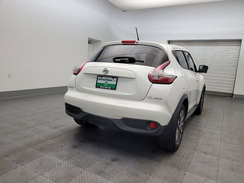 Used 2017 Nissan Juke SL image 7