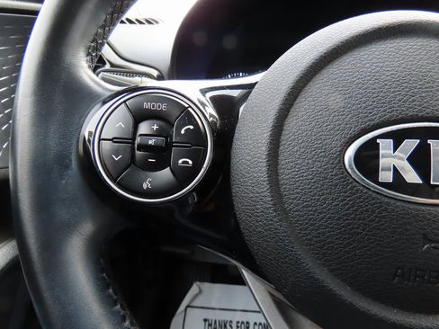Used 2021 Kia Soul EX image 34