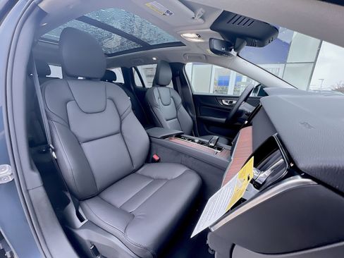 New 2026 Volvo V60 B5 Cross Country Plus w/ Protection Package Premier image 26