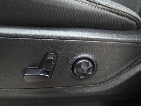 Used 2019 RAM 1500 Big Horn image 33