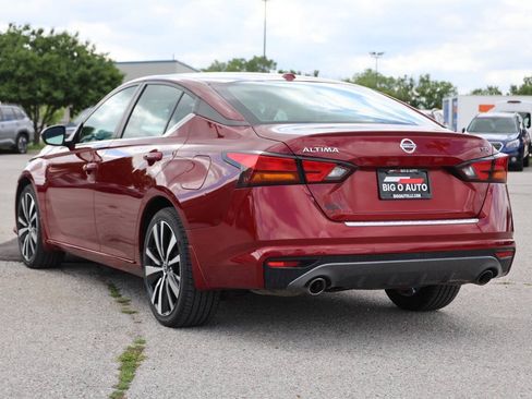 Used 2021 Nissan Altima 2.5 SR FWD image 11