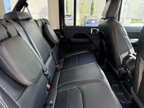 Used 2023 Jeep Wrangler Unlimited Sahara w/ Cold Weather Group image 25