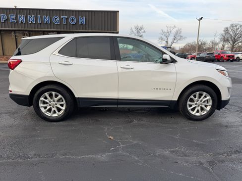 Used 2019 Chevrolet Equinox LT image 8