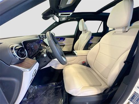 Certified 2026 Mercedes-Benz GLC 300 4MATIC image 21