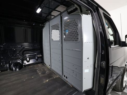 Used 2014 Ford E-150 and Econoline 150 w/ Power Group image 16