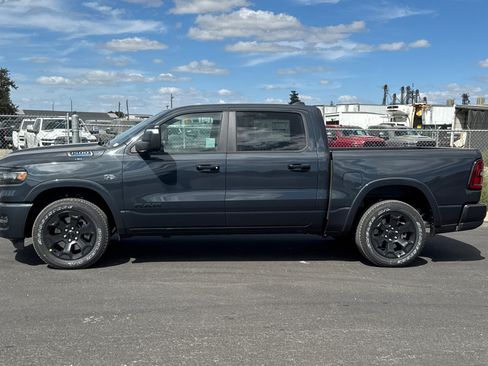 New 2027 RAM 1500 4x4 Crew Cab image 6