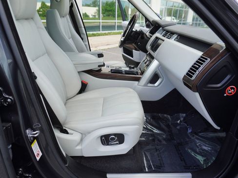 Used 2016 Land Rover Range Rover HSE AWD/4WD image 10