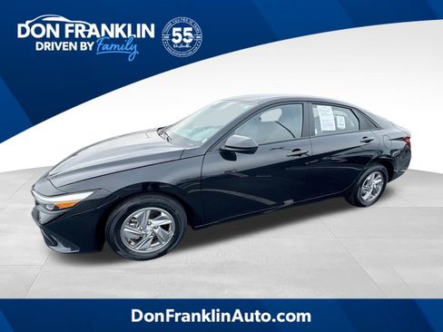 Used 2024 Hyundai Elantra SE FWD image 1