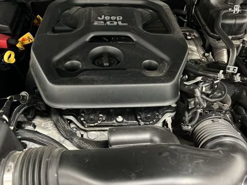 Used 2022 Jeep Wrangler Unlimited Rubicon 4xe w/ Safety Group AWD/4WD image 26
