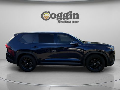 Used 2024 Toyota Grand Highlander AWD Hybrid image 4